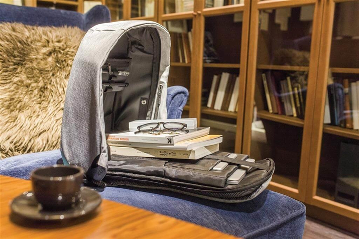 Rucsac anti-furt pentru laptop și tabletă Bobby Compact (Gri-Mint)