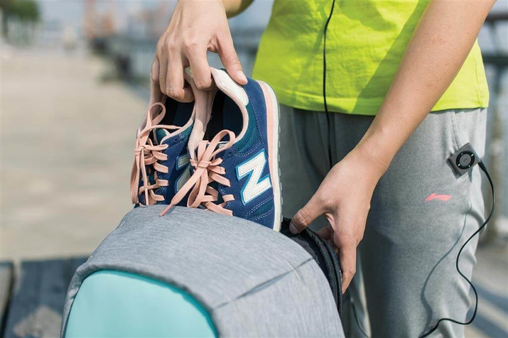 Rucsac anti-furt pentru laptop și tabletă Bobby Compact (Gri-Mint)